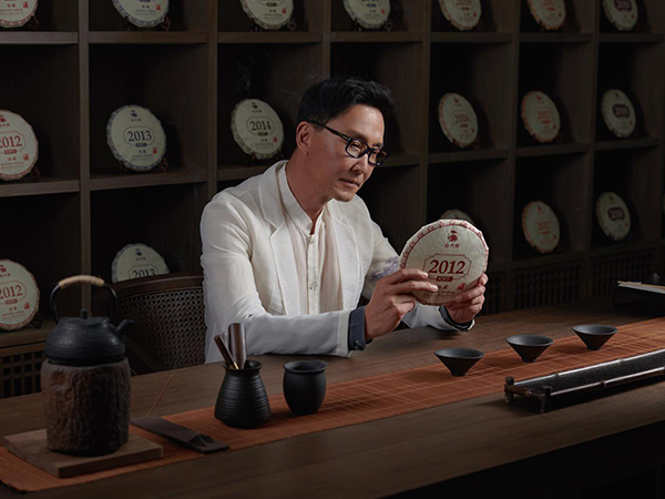 吳剛代言的品牌白大師福鼎白茶