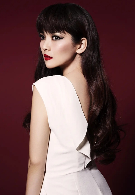 斯琴高麗代言的品牌慕百合家居