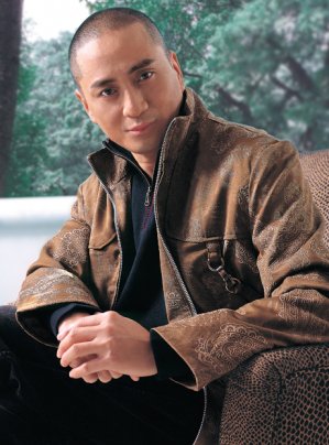 湯鎮(zhèn)業(yè)