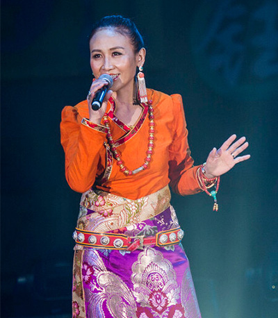 歌手央金蘭澤個(gè)人資料簡(jiǎn)歷