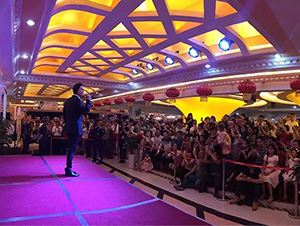 樊少皇出席東莞品牌家具團(tuán)購活動(dòng)圓滿結(jié)束