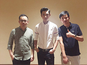 明星經(jīng)紀(jì)人陳星與魏晨合影