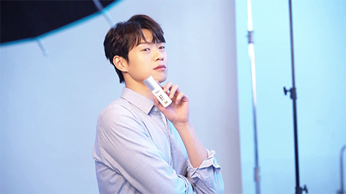 魏大勛代言的品牌怡思丁護膚品