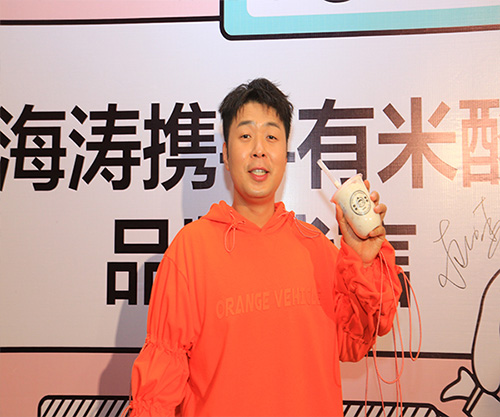 杜海濤代言的品牌有米酸奶