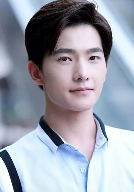 楊洋代言的品牌富光保溫杯