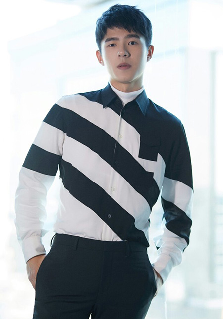 劉昊然代言的品牌小鹿茶