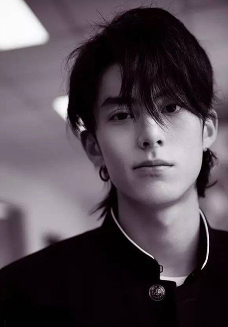 王鶴棣代言的品牌HERA赫妍彩妝