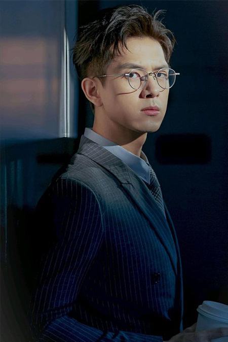 李現(xiàn)代言的品牌榮耀手機(jī)